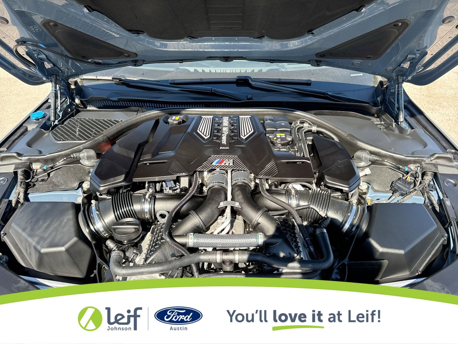 2022 BMW M8 Competition