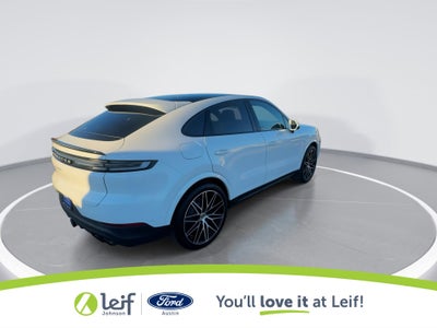 2024 Porsche Cayenne Coupe Base