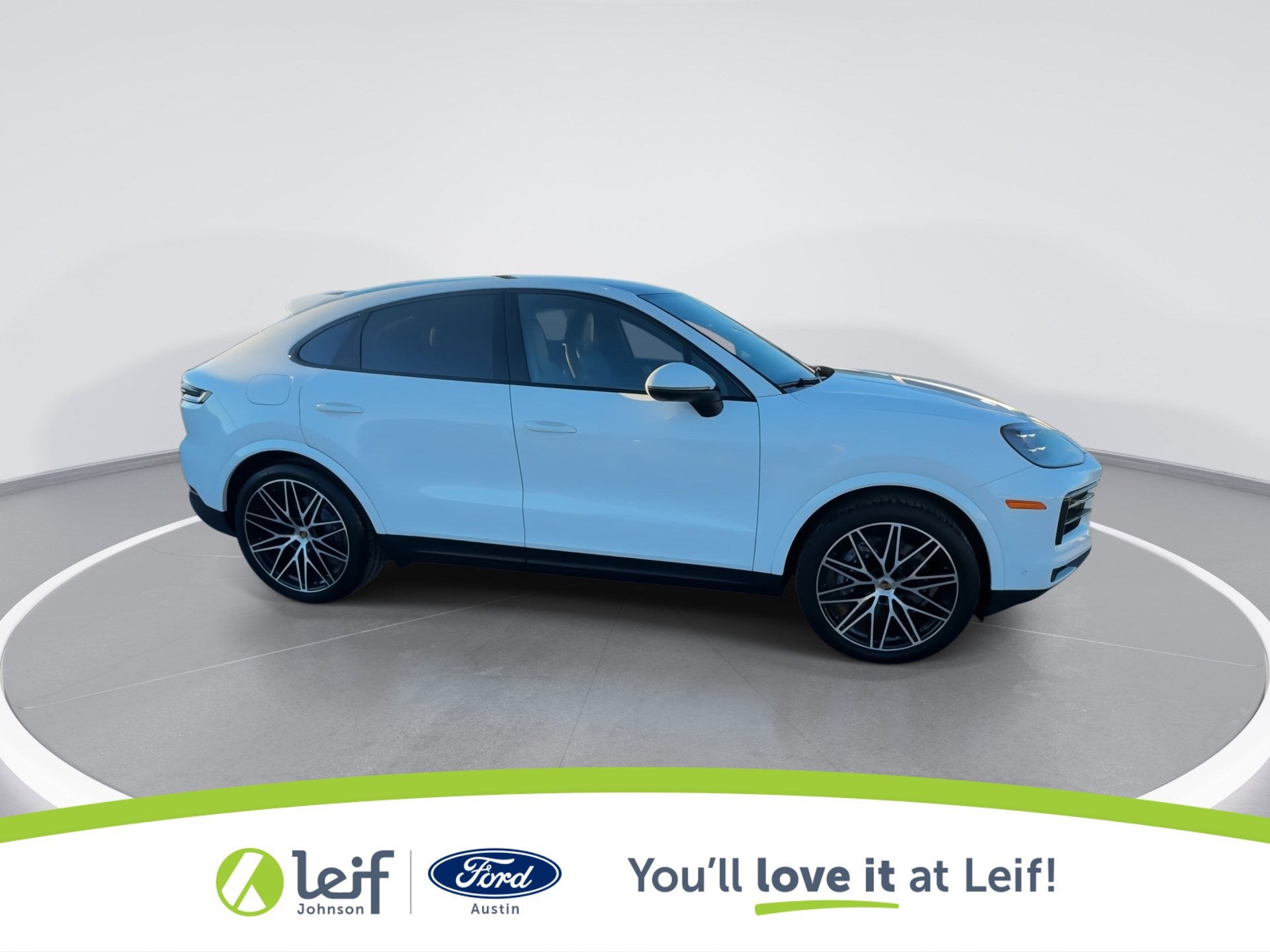 2024 Porsche Cayenne Coupe Base