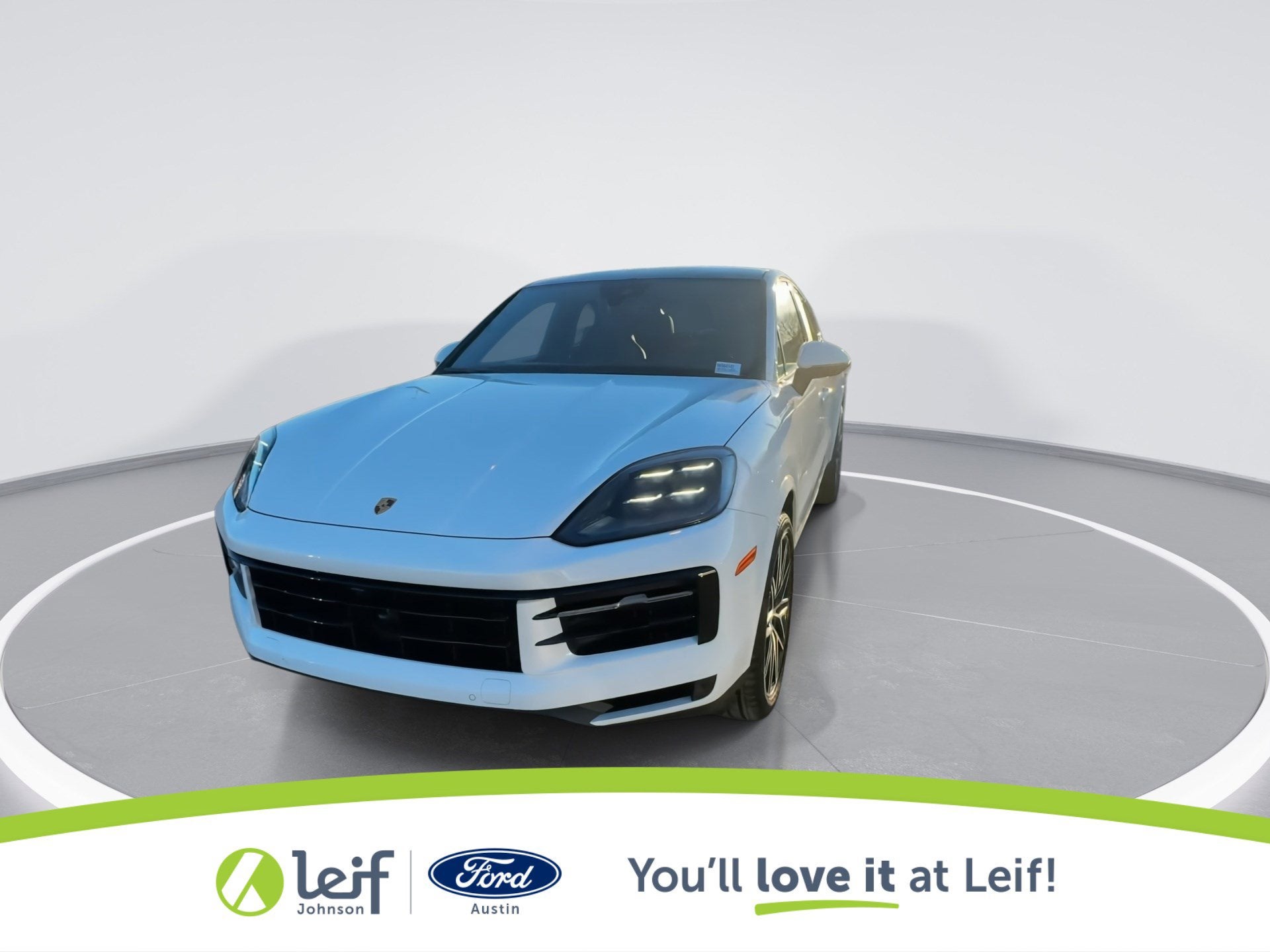 2024 Porsche Cayenne Coupe Base