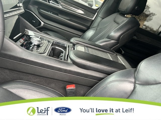 2022 Jeep Wagoneer Series III