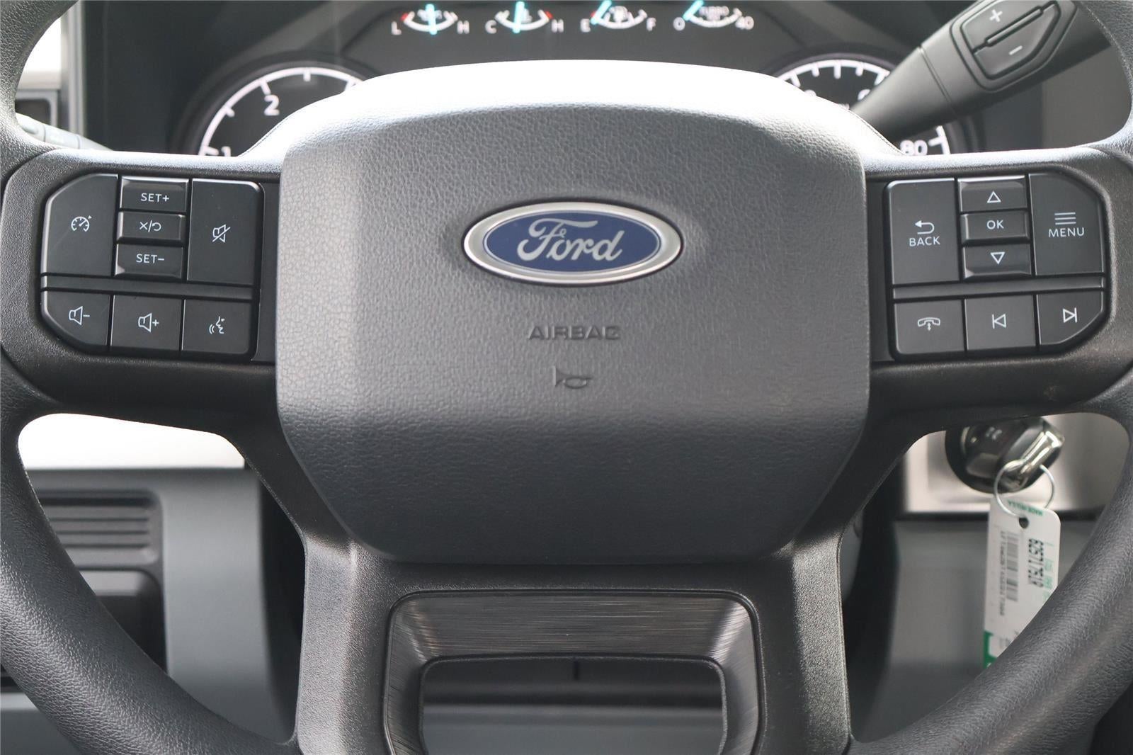 2025 Ford Super Duty F-250 STX