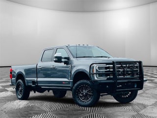 2023 Ford Super Duty F-350 Platinum