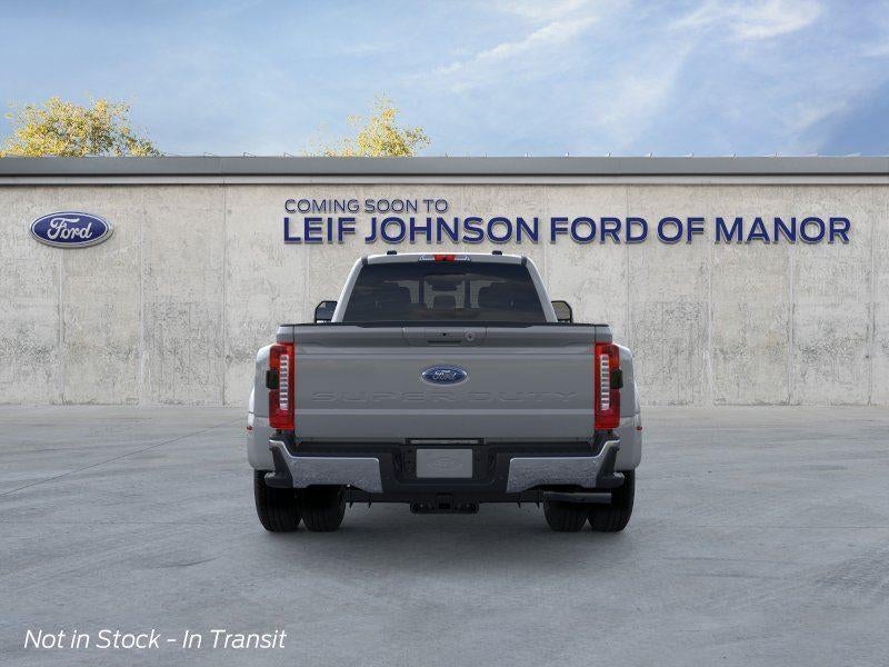 2026 Ford Super Duty F-350 Lariat