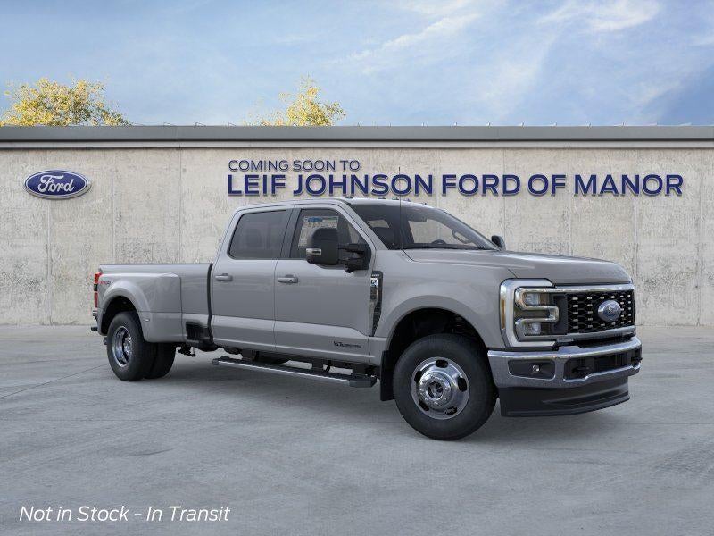 2026 Ford Super Duty F-350 Lariat