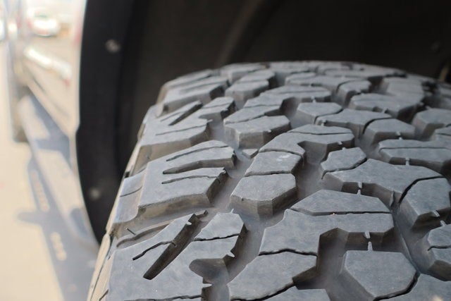 2024 Ford F-150 Raptor 37' Performance Package