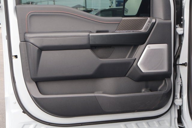 2025 Ford F-150 Raptor 37' Performance Package