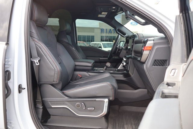 2025 Ford F-150 Raptor 37' Performance Package