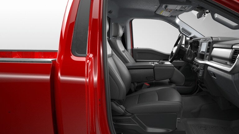 2026 Ford Super Duty F-350 XLT