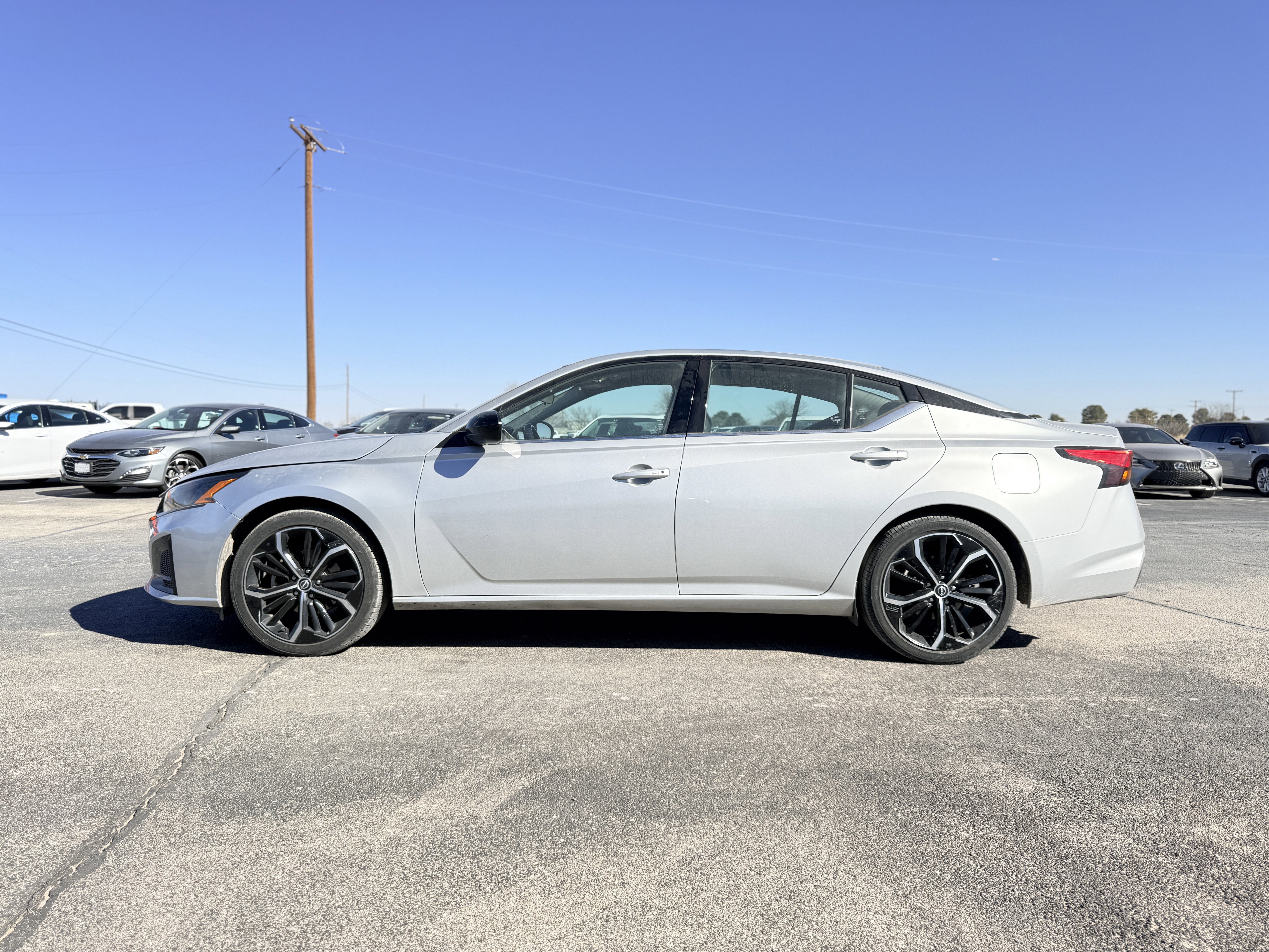 2024 Nissan Altima 2.5 SR