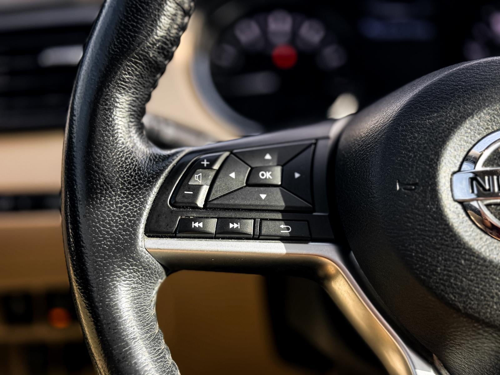 2017 Nissan Rogue SL