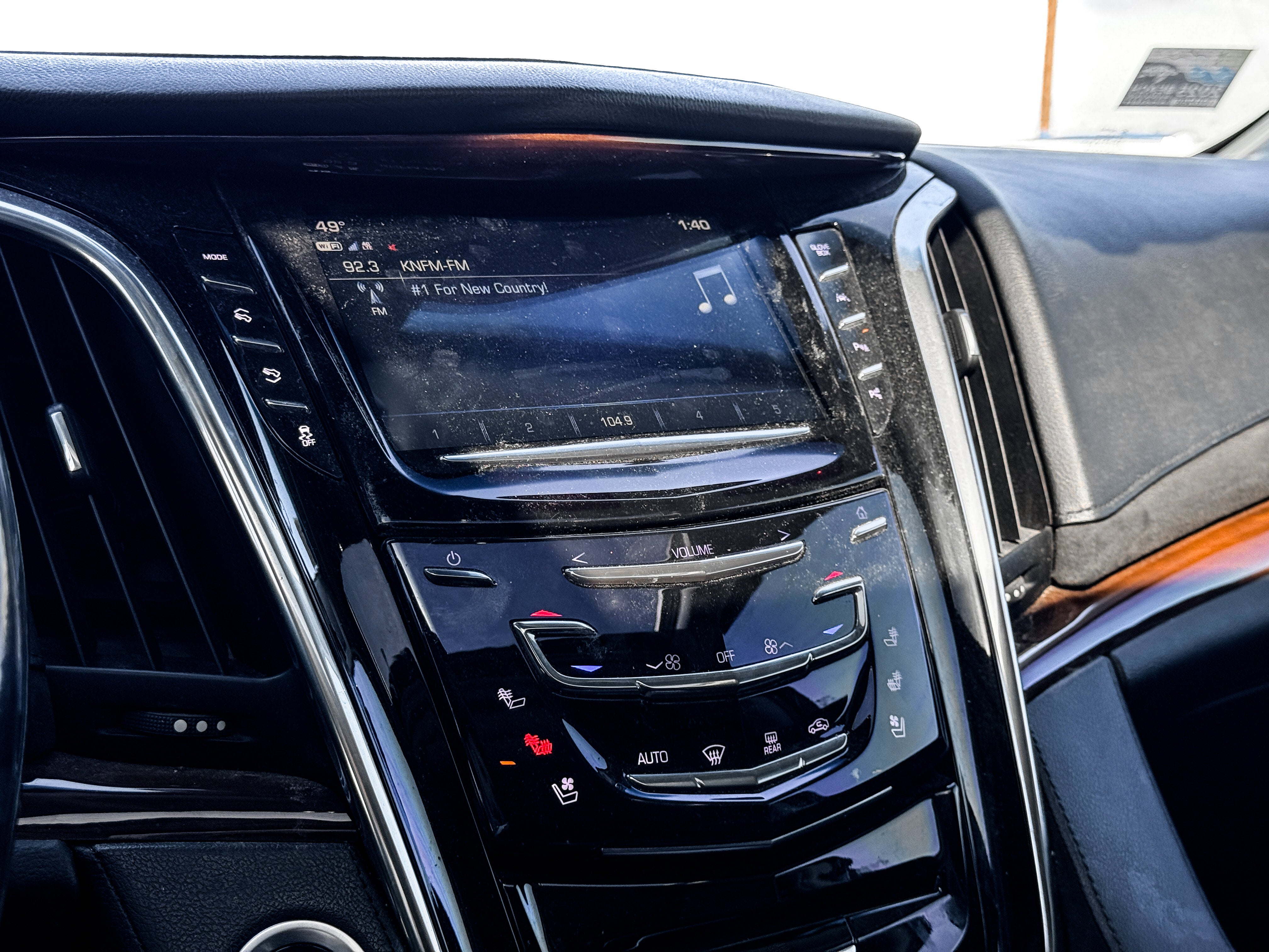 2018 Cadillac Escalade ESV Luxury