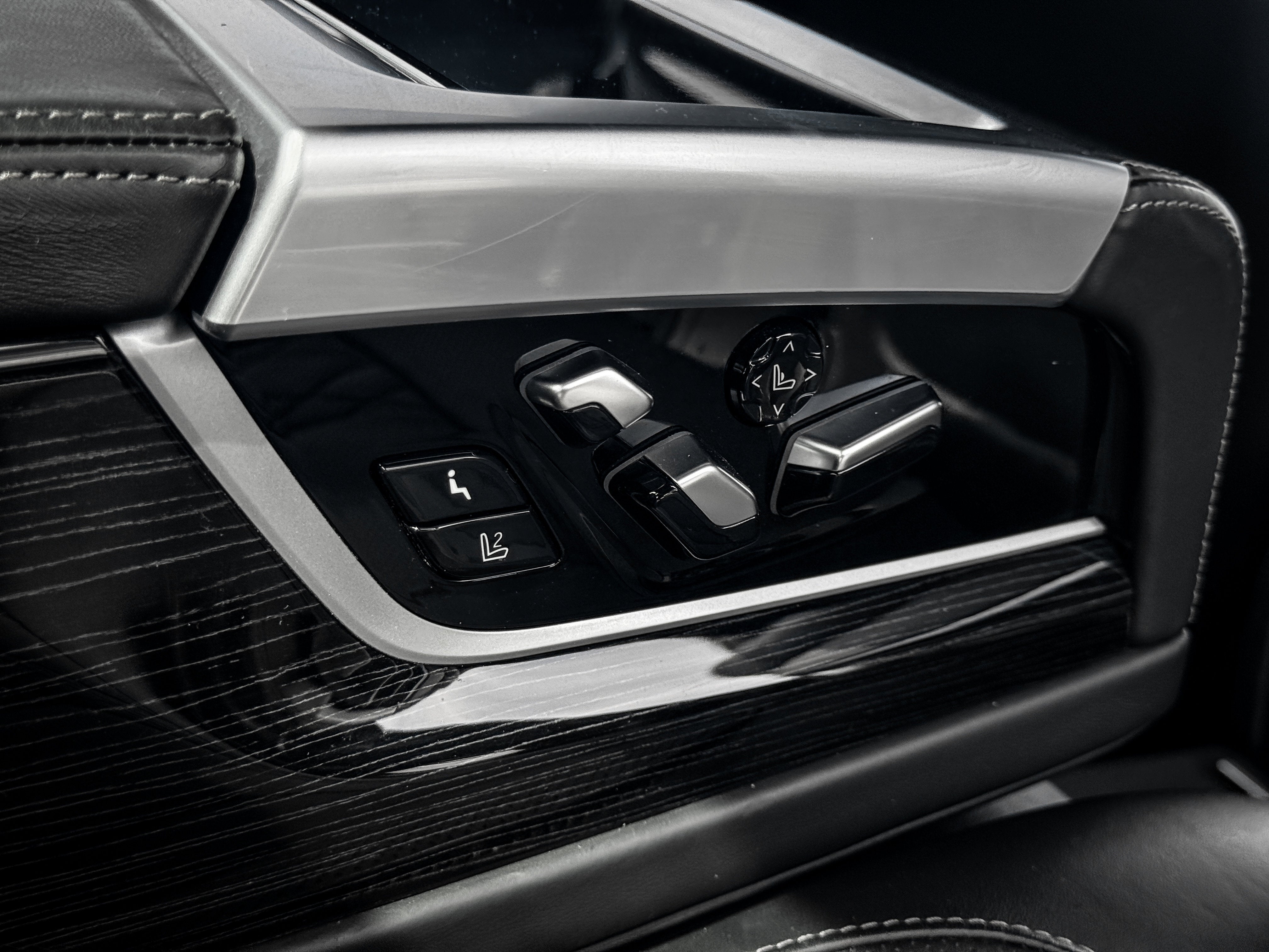 2021 BMW 7 Series 750i xDrive